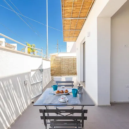 Aparthotel Albeach By Barbarhouse